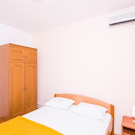 Apartments Violic 자톤 외부 사진